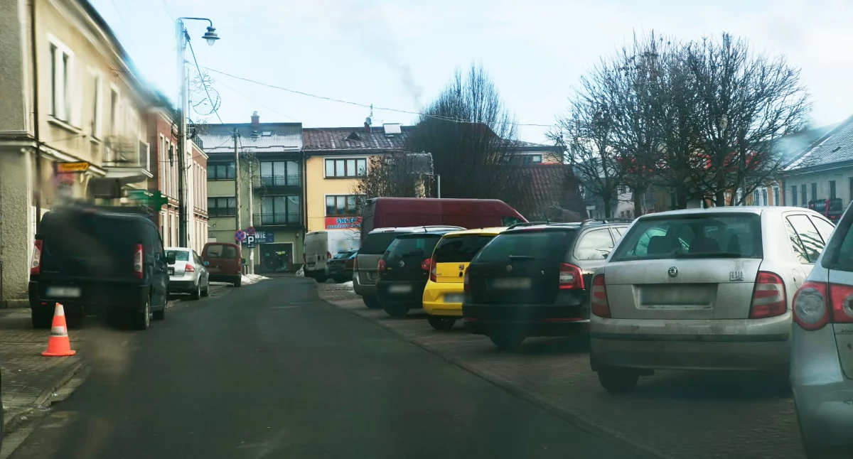 Sprawy lokalne, Parkowanie centrum Czarnego Dunajca nowych zasadach strefa płatnego parkowania lutego - zdjęcie, fotografia