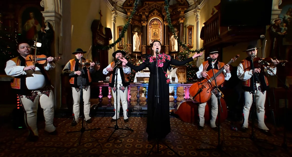 Koncerty, Kolędy pastorałki Giewontem koncert Hanki Rybki zakończenie festiwalu - zdjęcie, fotografia