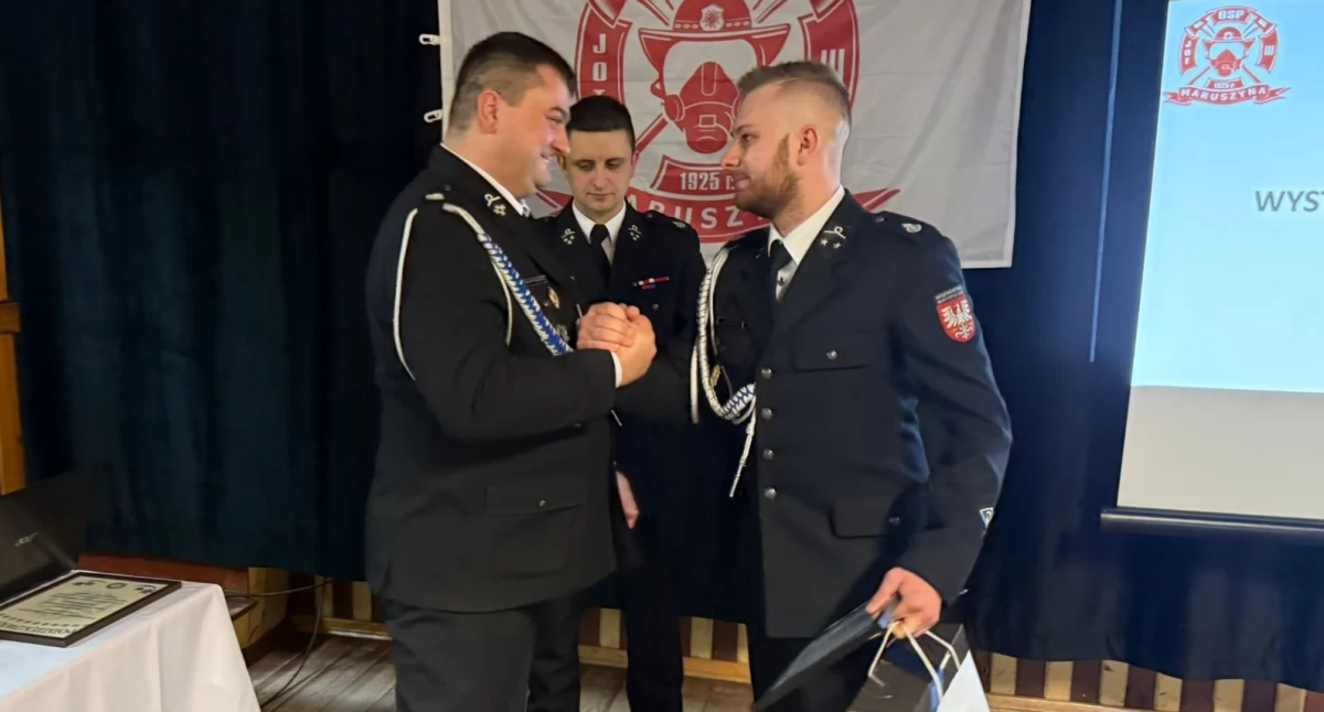 Informacje 112, Krzysztof Kowalczyk Honorowym Prezesem Maruszyna wybrała władze - zdjęcie, fotografia