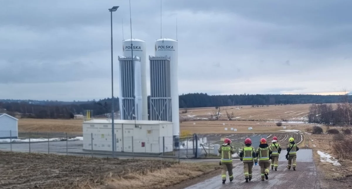 Zagrożenia miejscowe, Interwencja strażacka Jabłonce - zdjęcie, fotografia