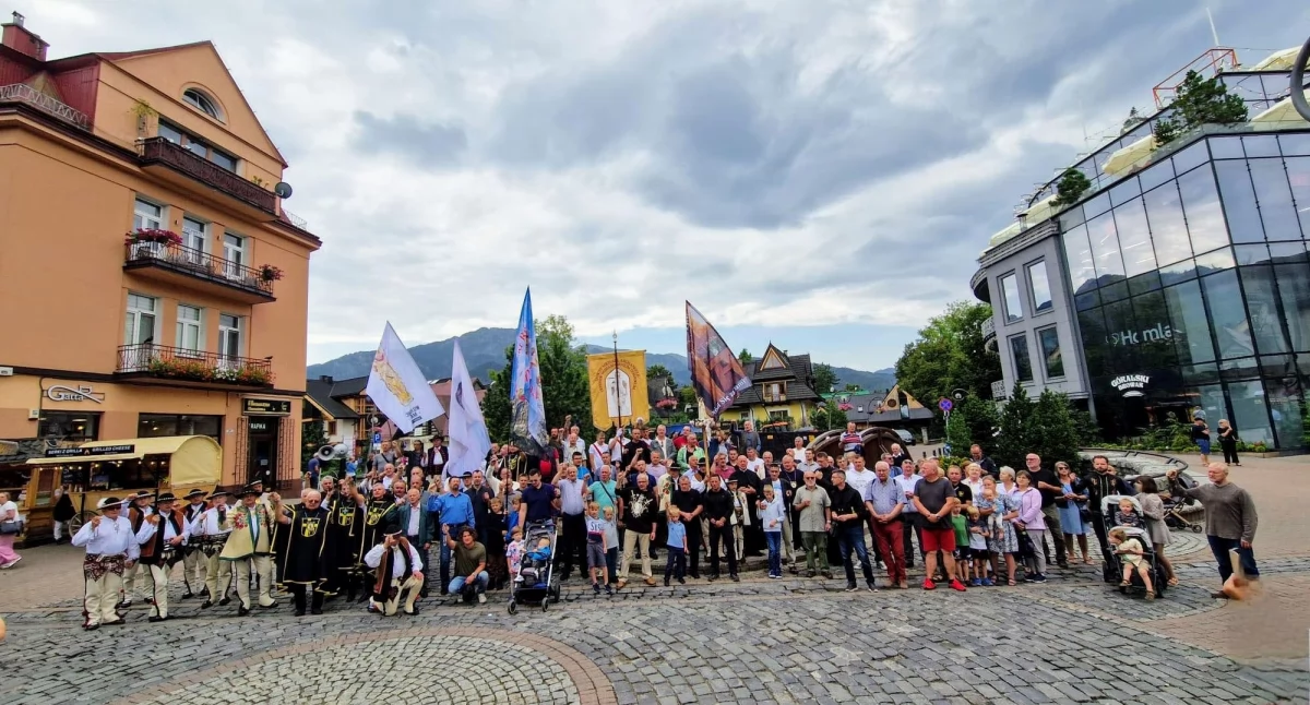 Religia, Męski Różaniec Zakopanem rocznicę nabożeństwa pierwszych sobót - zdjęcie, fotografia