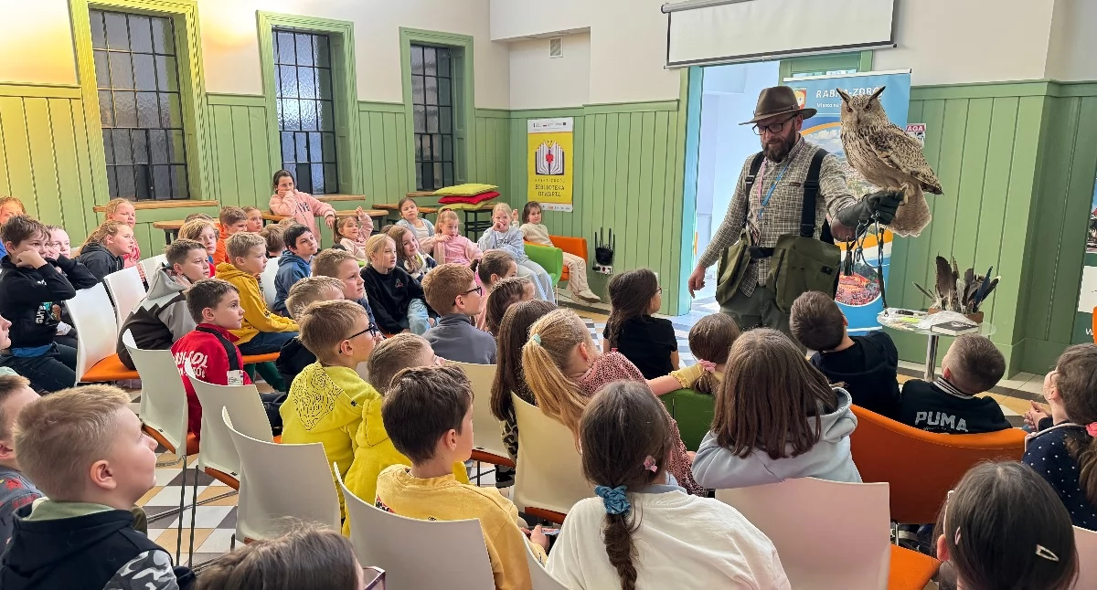Edukacja, Nocne spotkania sowami Rabce Zdroju wydarzenie pełne wrażeń - zdjęcie, fotografia