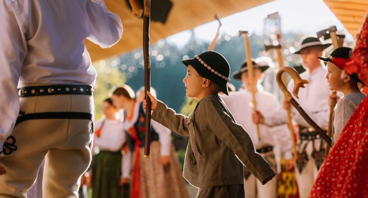 Konkursy, rejestracja regionalnych zespołów dziecięcych przeglądu Małe Leluje Ludźmierzu - zdjęcie, fotografia