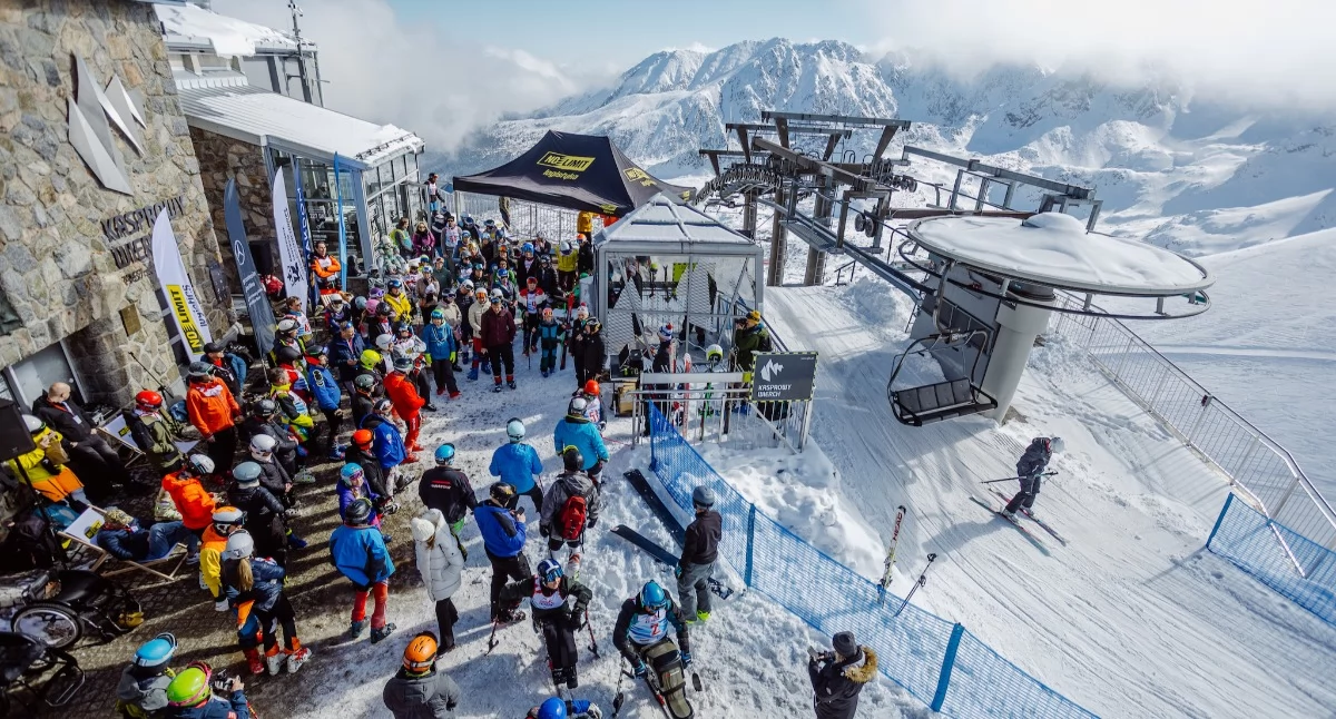 Narty, Narciarstwo alpejskie Zawody Limit Kasprowy zakończone “Legenda powróciła szczyt” - zdjęcie, fotografia