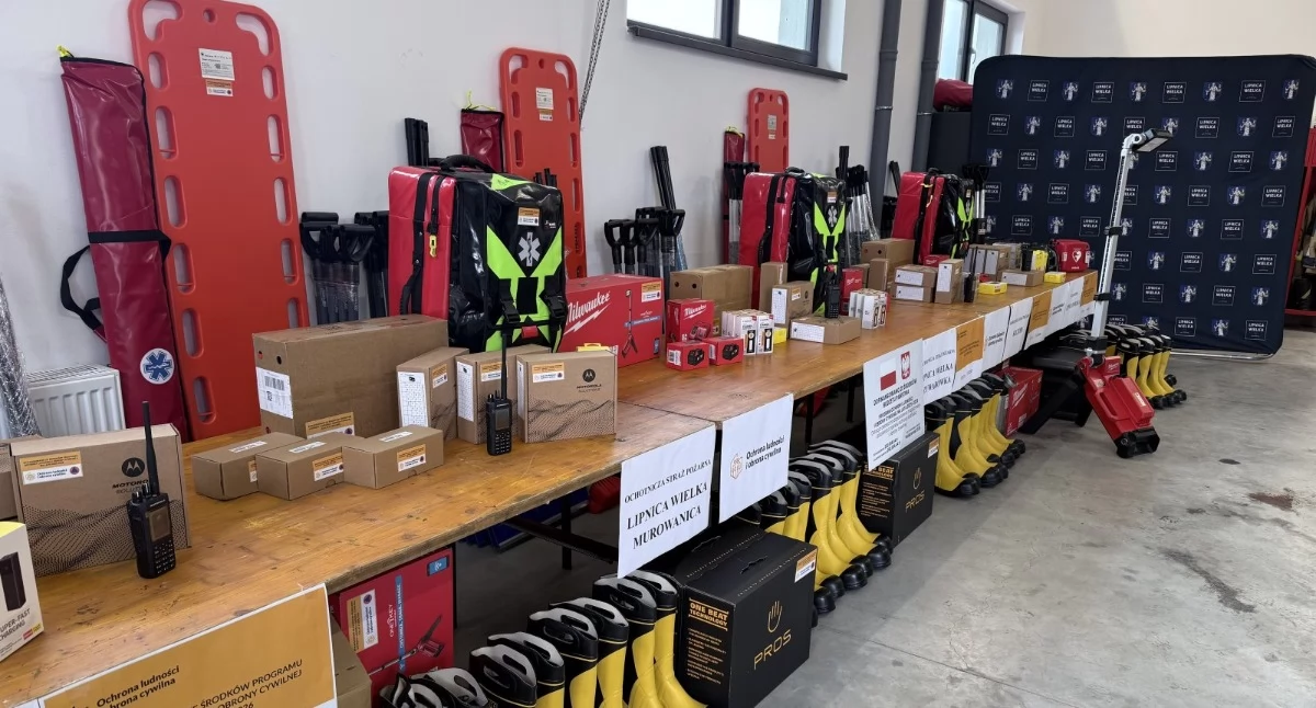 Informacje 112, sprzęt Lipnicy Wielkiej - zdjęcie, fotografia