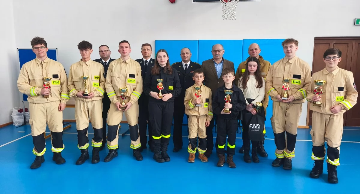 Straż Pożarna, Najlepsi gminie Czarny Dunajec wyłonieni eliminacjach Młodzież Zapobiega Pożarom - zdjęcie, fotografia