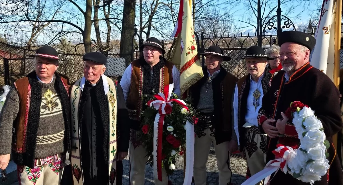 Historia i pamięć, Uczczono pamięć Bednarskiego rocznicę śmierci - zdjęcie, fotografia