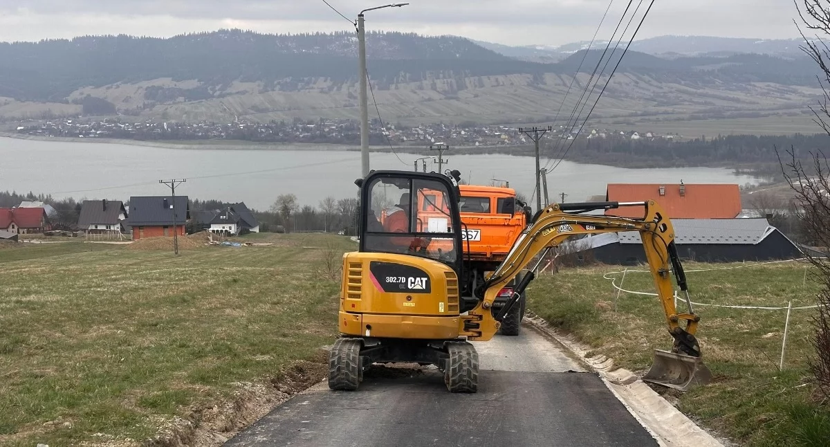 Różne, Zakończono remont drogi Hubie inwestycja zrealizowana zimowej przerwie - zdjęcie, fotografia