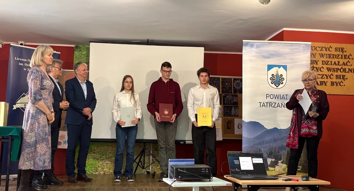 Edukacja, laureatów Międzyszkolnych Zawodów Matematycznych Zakopanem - zdjęcie, fotografia