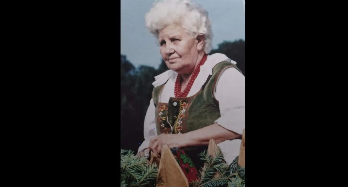 Odeszli, Zmarła Aniela Krupczyńska wieloletnia kierowniczka zespołu Malinowskiego Szczawnicy jedna najbardziej zasłużonych postaci kultury Pienin - zdjęcie, fotografia