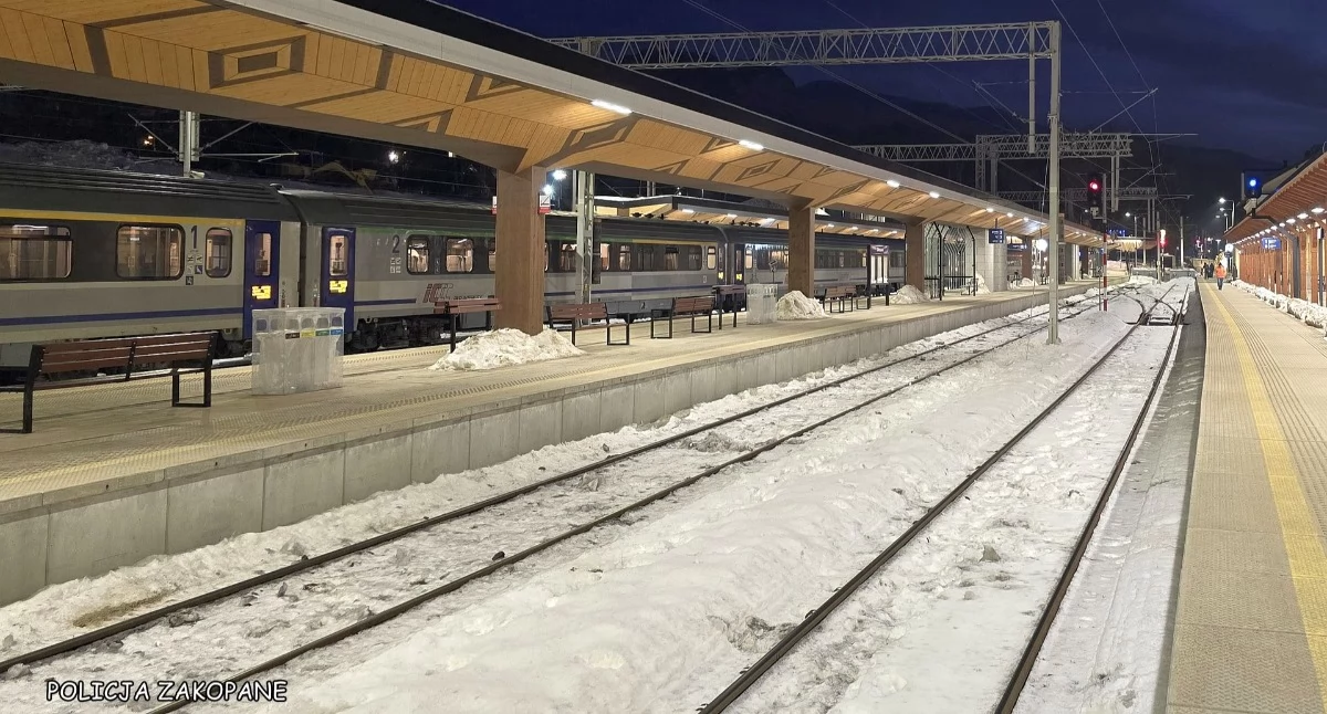 Zatrzymania, Awantura pociągu Zakopanego Interwencja Poroninie zakończyła zatrzymaniem - zdjęcie, fotografia
