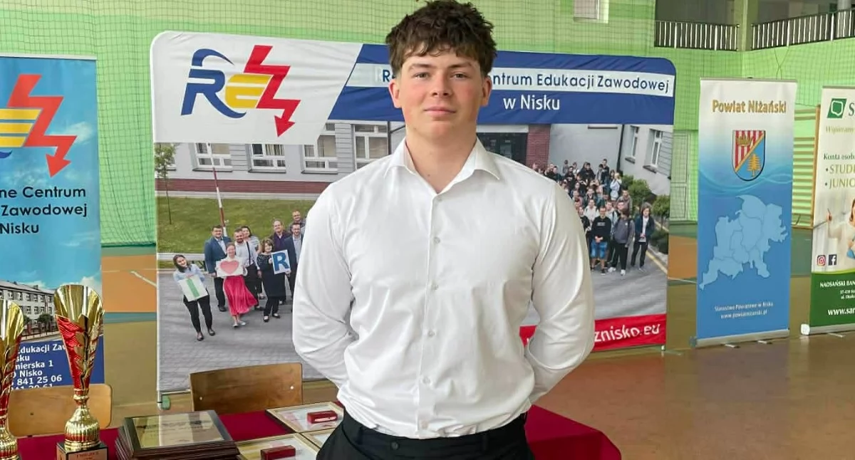 Edukacja, Kacper laureatem Olimpiady Wiedzy Wynalazczości sukces ucznia Liceum Ogólnokształcącego Seweryna Goszczyńskiego Nowym Targu - zdjęcie, fotografia
