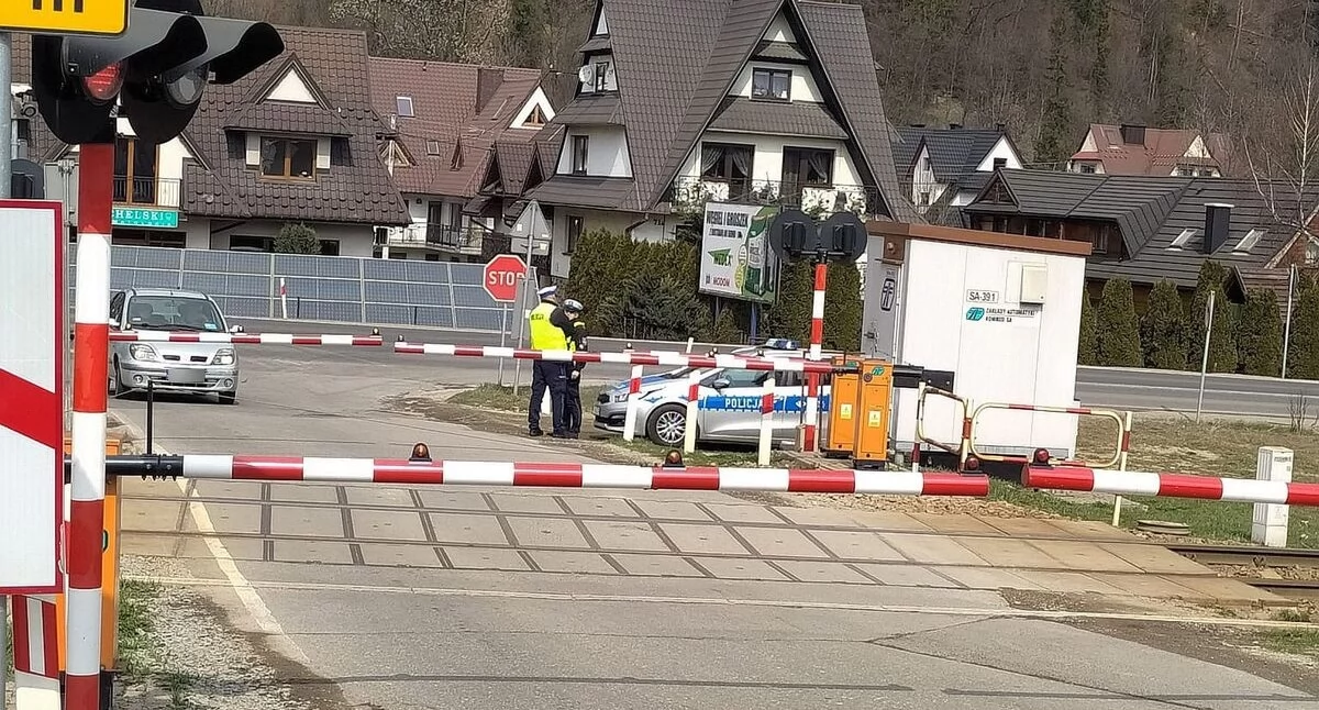 Informacje 112, Kontrole torach Poroninie Kierowcy lupą służb - zdjęcie, fotografia