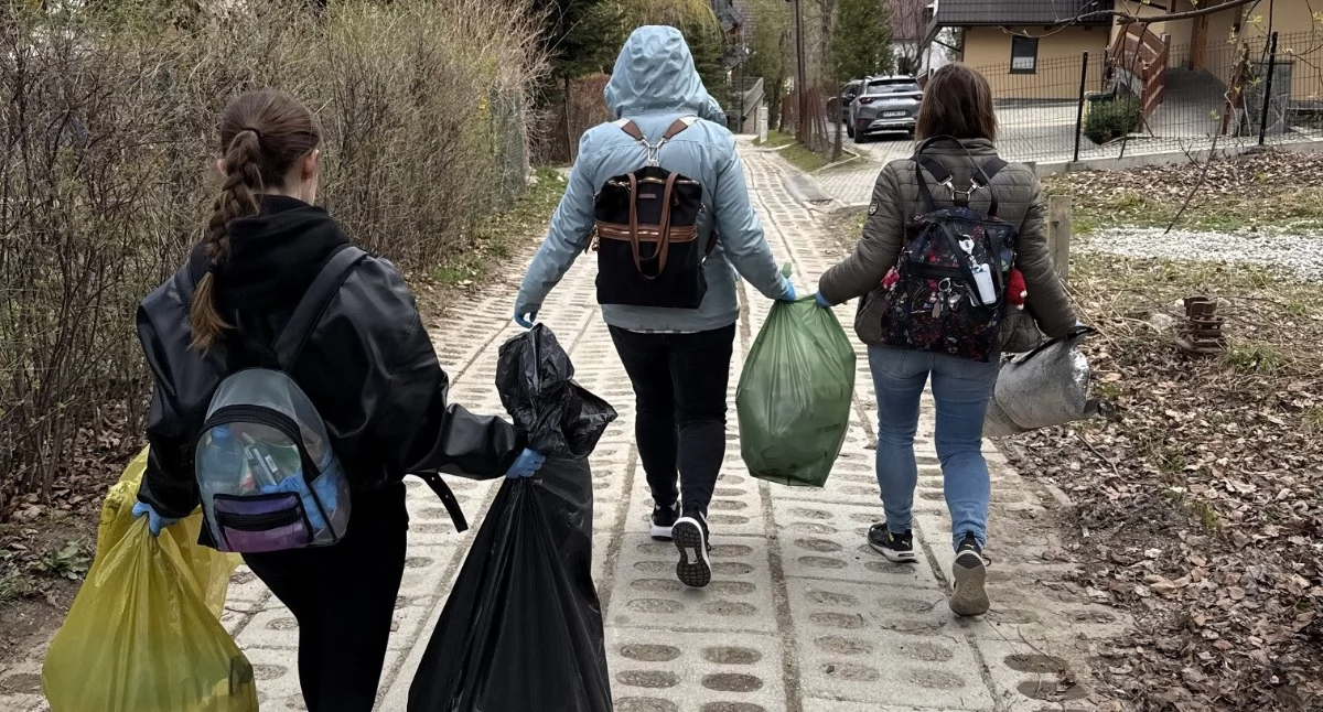 Przyroda, Zakopane ruszyło porządków Mieszkańcy zebrali ponad worków śmieci - zdjęcie, fotografia