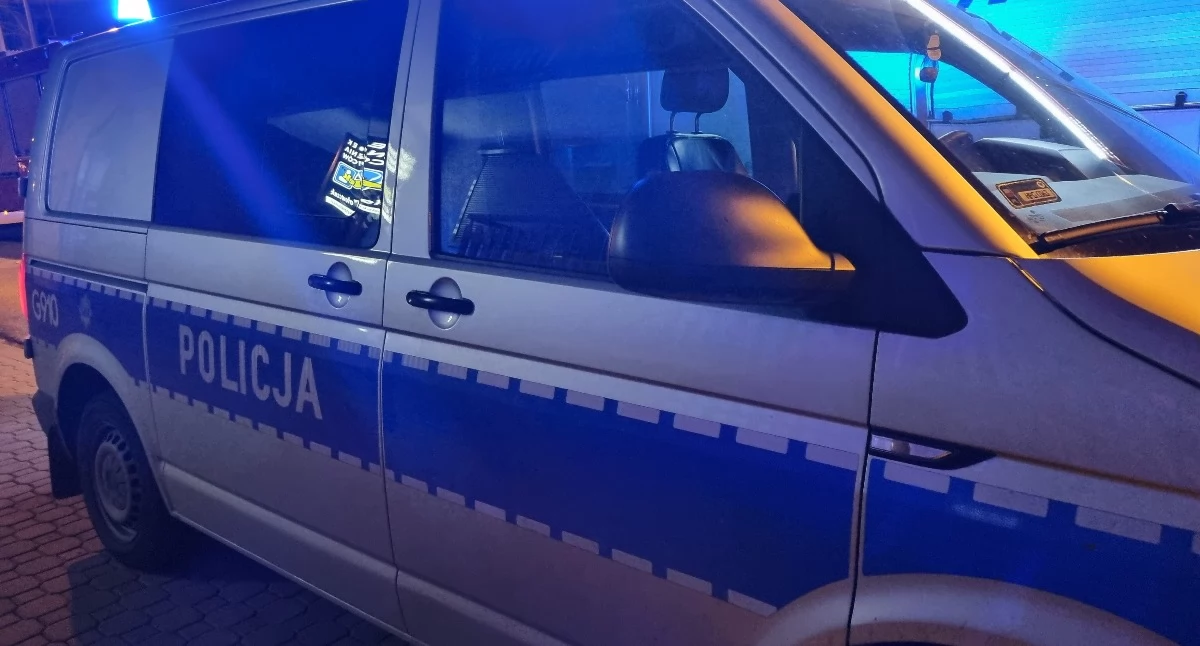 Zatrzymania, Policyjna kontrola Kluszkowcach Poszukiwana kobieta zatrzymana wieczornej interwencji - zdjęcie, fotografia