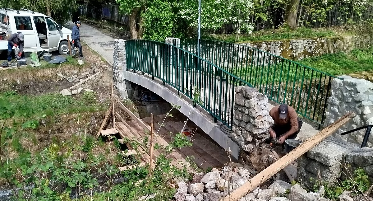 Drogi, Mostek Potoku Bystra Zakopanem przejdzie modernizację osób niepełnosprawnościami - zdjęcie, fotografia