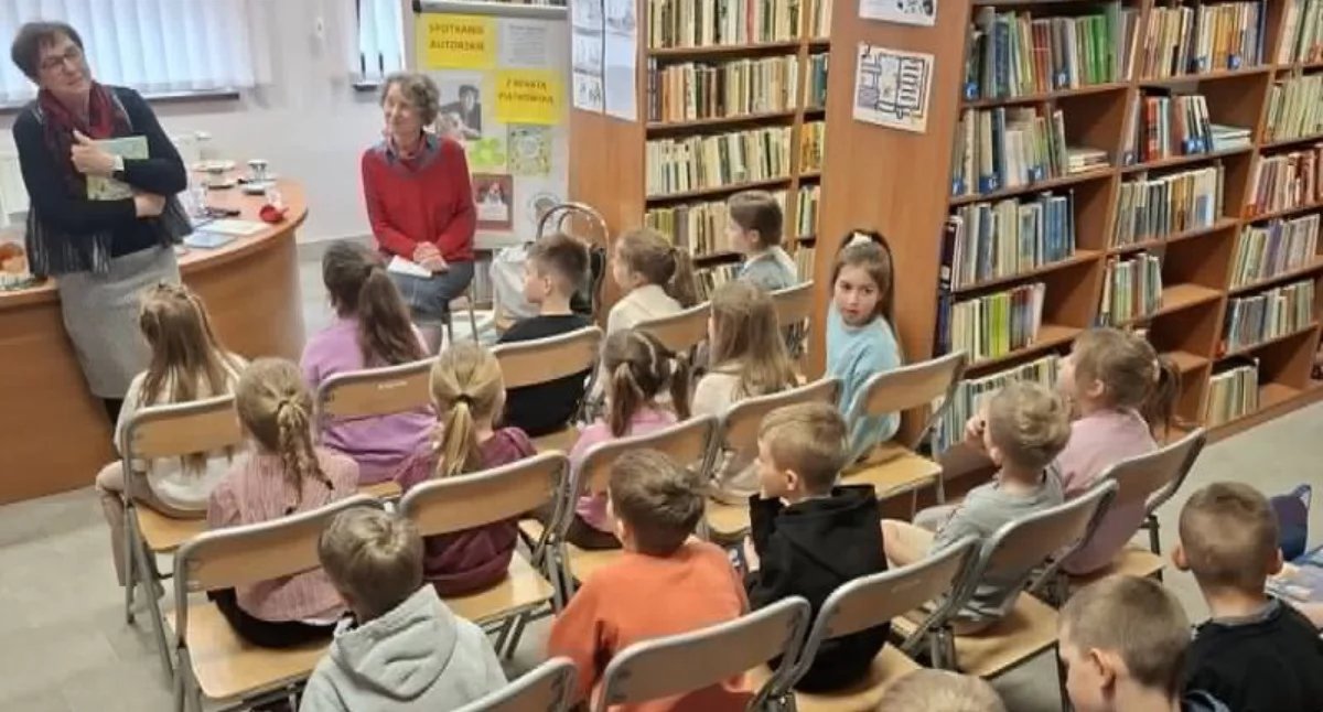 Edukacja, Inspirujące spotkania twórcze działania relacja Tygodnia Bibliotek gminie - zdjęcie, fotografia
