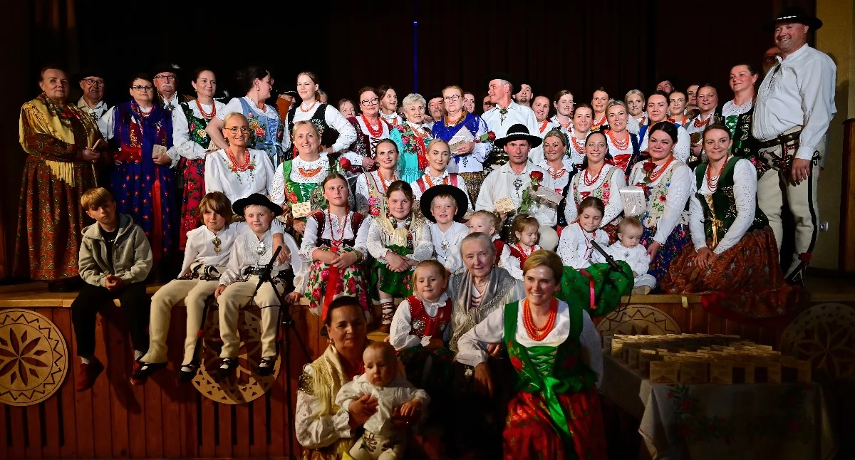 Kultura, Wyjątkowy koncert pamięci Bartusia Obrochty Zakopanem rocznicę śmierci wspólnie wystąpili potomkowie - zdjęcie, fotografia