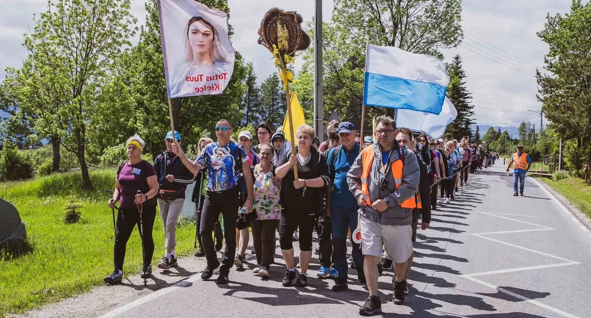 Religia, Pielgrzymka papieska Sursum Corda Zakopanego Ludźmierza rocznicę wizyty Pawła - zdjęcie, fotografia
