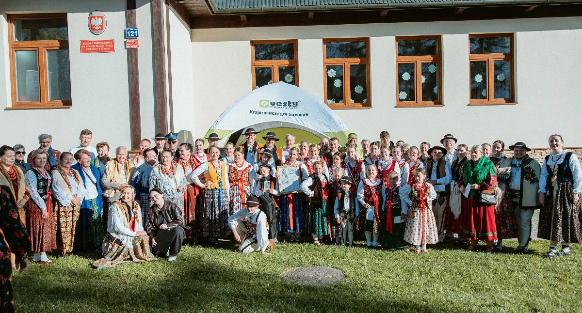 Edukacja, Góralska wędrówka śladami Andrzeja Skupnia Florka pierwsza Polsce terenowa napisana całości gwarą góralską - zdjęcie, fotografia