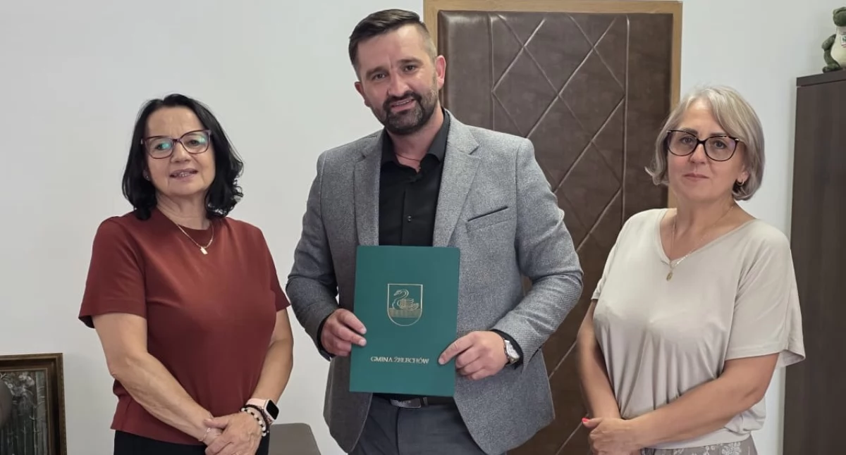 Inwestycje, Podhalańska firma kolejnym prestiżowym zleceniem konserwatorskim odnowi zabytkowej Pamięci Ziemi Żelechowskiej - zdjęcie, fotografia