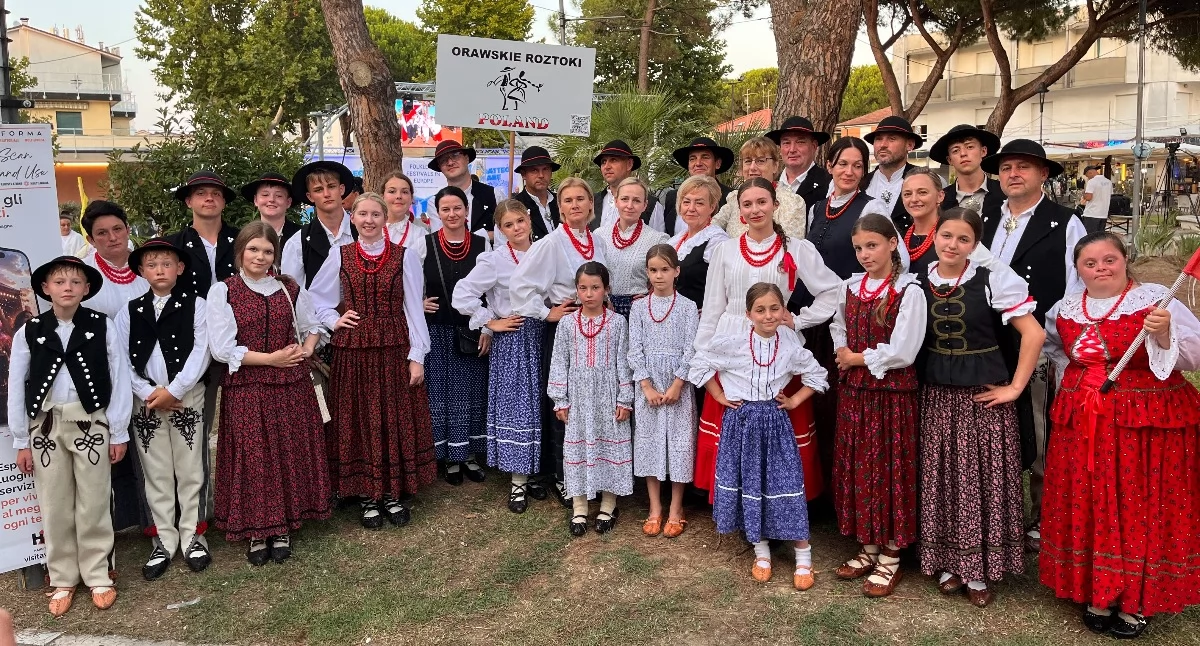 Folklor, Orawskie Roztoki Lipnicy Wielkiej festiwalu Rimini muzyka tradycja niezapomniana włoska przygoda - zdjęcie, fotografia
