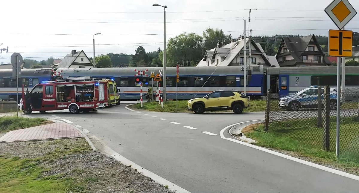 Wypadki, Pociąg potrącił rowerzystę poważny wypadek Rabie Wyżnej - zdjęcie, fotografia