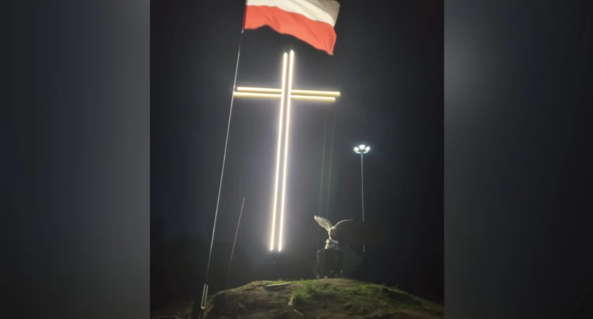 Historia i pamięć, partyzancka Górze Wicha miejsce pamięta nabożeństwa Józefa Tischnera - zdjęcie, fotografia