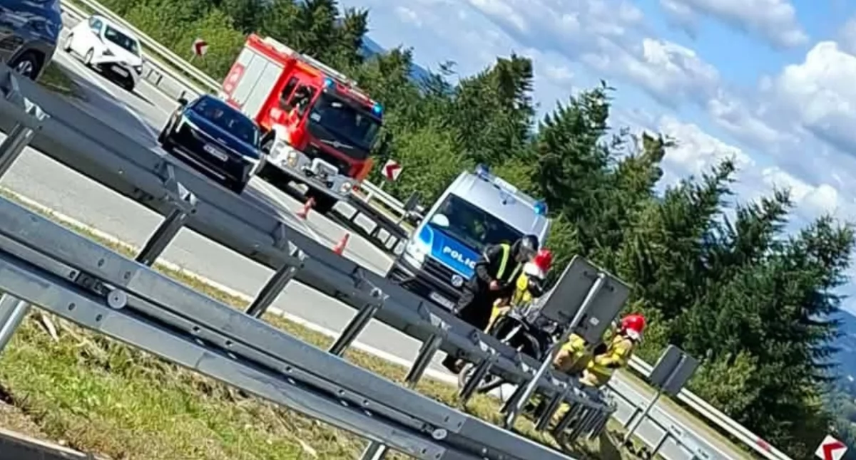 Wypadki, Zdarzenie drogowe zakopiance „patelniach” Chabówce Motocyklista wypadł drogi - zdjęcie, fotografia