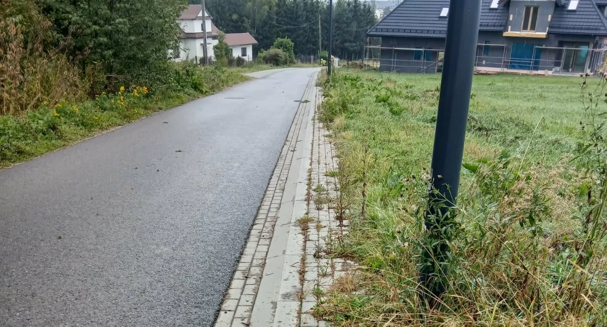 Drogi, Sebastian Śmietana Osiedlu Kopaczyska najciemniej latarnią gdzie Wally - zdjęcie, fotografia