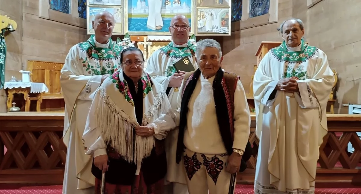 Religia, małżeństwa Marii Stanisława Waliczków wyjątkowa rocznica parafii Jacka Groniu Leśnicy - zdjęcie, fotografia
