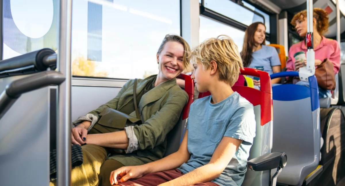Różne, Jesteś odpowiedzialny lubisz kontakt dziećmi Sprawdź dlaczego warto zrobić opiekuna autobusie szkolnym! - zdjęcie, fotografia