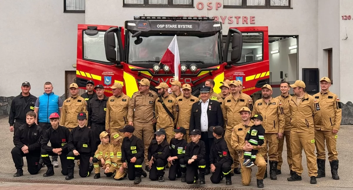 Straż Pożarna, Strażacy Starego Bystrego powitali ciężki ratowniczo gaśniczy wzmocni możliwości operacyjne jednostki - zdjęcie, fotografia