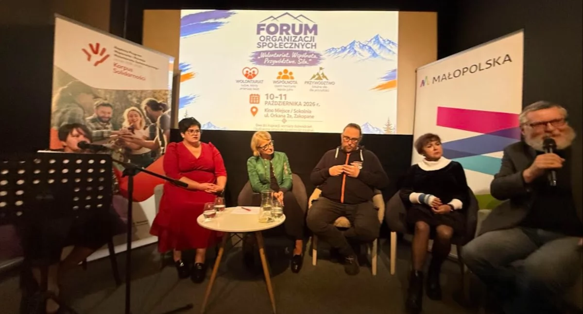 Sprawy lokalne, Forum Organizacji Społecznych Zakopanem rozmów współpracy wolontariacie lokalnych wspólnot - zdjęcie, fotografia