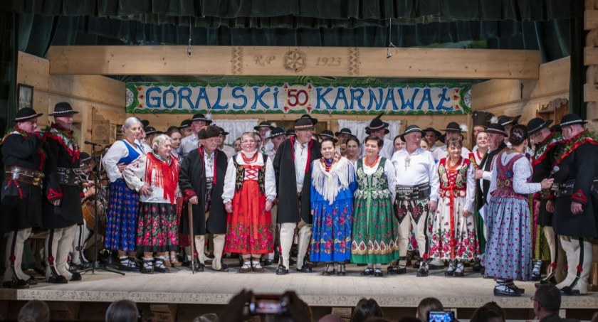 fot. Dom Ludowy w Bukowinie Tatrzańskiej