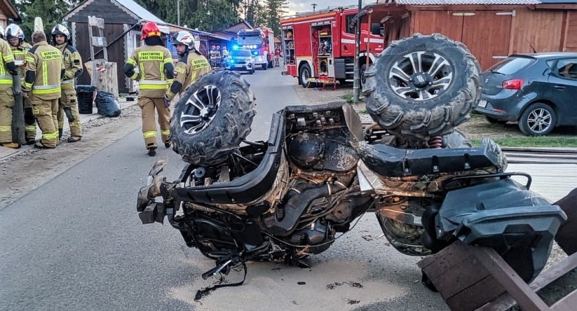 Fot. KPP Zakopane Wypadek nastolatków jadących quadem.