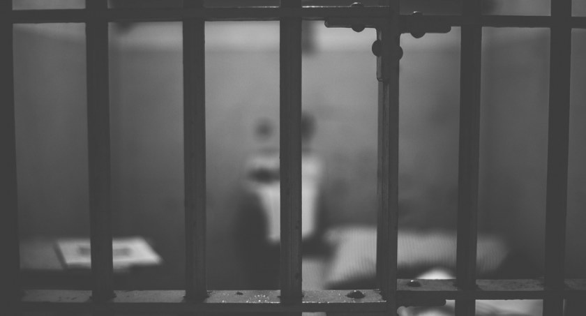 Zarzuty kradzieży z włamaniem, rozboju oraz kradzieży zuchwałej dla mieszkańca gminy Nowy Targ