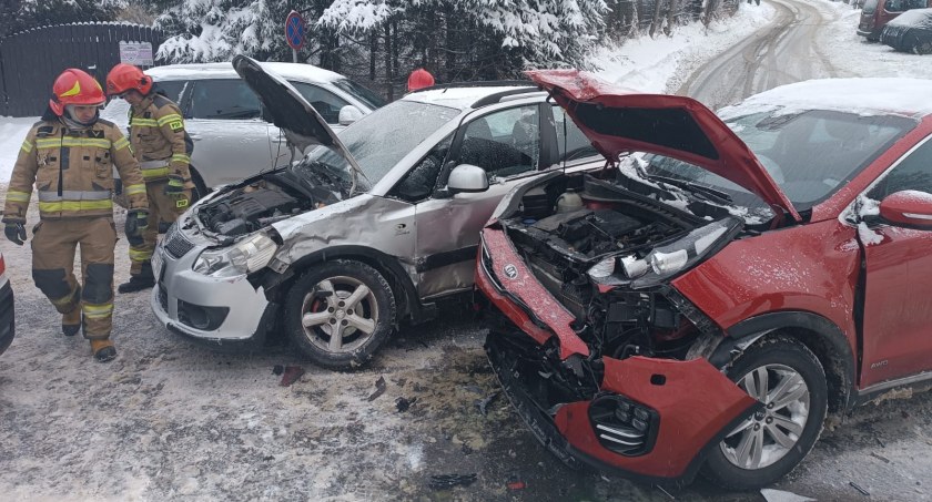 Zderzenie dwóch samochodów w Zakopanem / Fot. KP PSP Zakopane