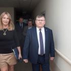 BAZ191220_129