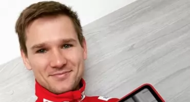 Andrzej Stękała dokonał coming outu - skoczek opowiada o śmierci partnera