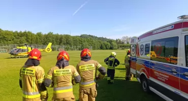 Poparzone roczne dziecko zabrane śmigłowcem do szpitala 