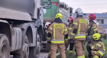 Pożar samochodu ciężarowego w Zaskalu – szybka akcja strażaków