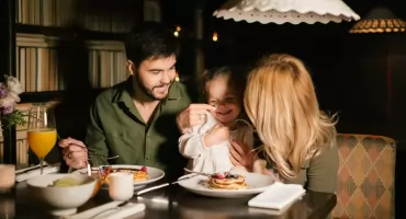 Czym zająć dziecko w restauracji?