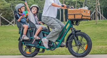 Rower cargo elektryczny zamiast samochodu w dużym mieście