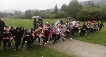 Jesienne Biegi Przełajowe Pod Trzema Koronami zgromadziły ponad 500 uczestników
