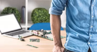 Jak przygotować komputer przed oddaniem do serwisu?