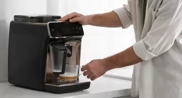 Jaki pojemnik na mleko do ekspresu? Wybór idealnego rozwiązania dla kawoszy
