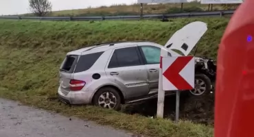 Kierująca straciła panowanie nad samochodem