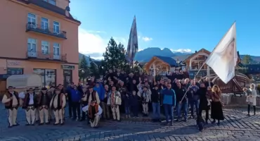 Męski Różaniec w Zakopanem – wspólna modlitwa w Dniu Wszystkich Świętych
