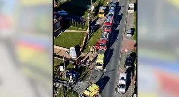 Trzy osoby ranne po zderzeniu Fiata i Toyoty w Czarnym Dunajcu